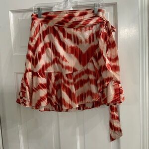 Banana Republic Sz Medium Petite Wrap Skirt Orange Red Pattern
Lined Cotton New